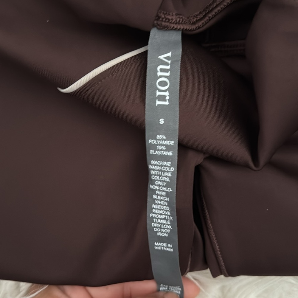 Vuori Evolve Lunar Legging Uplift Legging in Mahogany size S - Picture 7 of 7